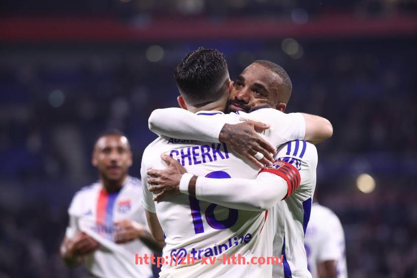 华体会hth-意甲球队在篮球领域的跨界合作与影响